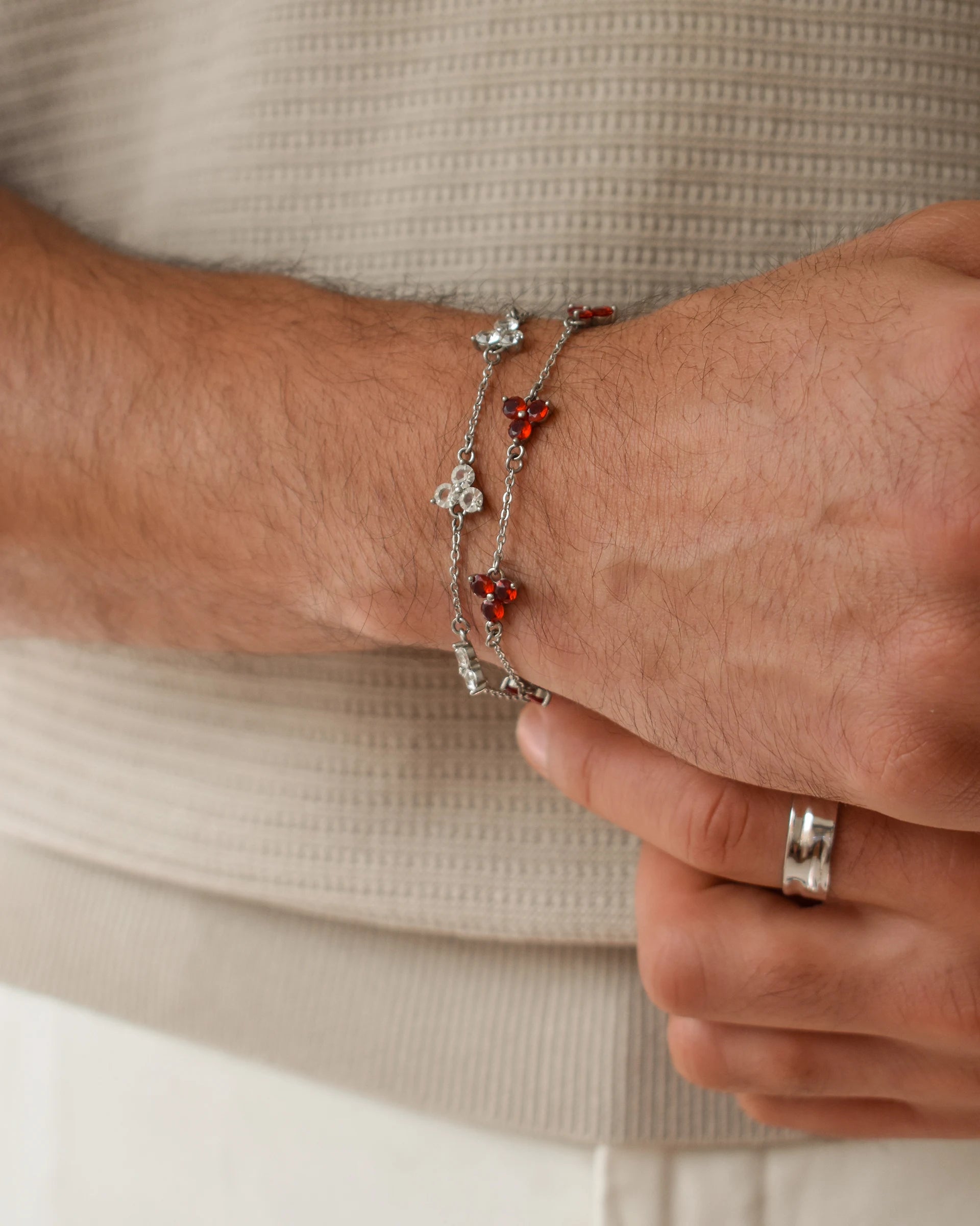 Clover Bracelet | Red