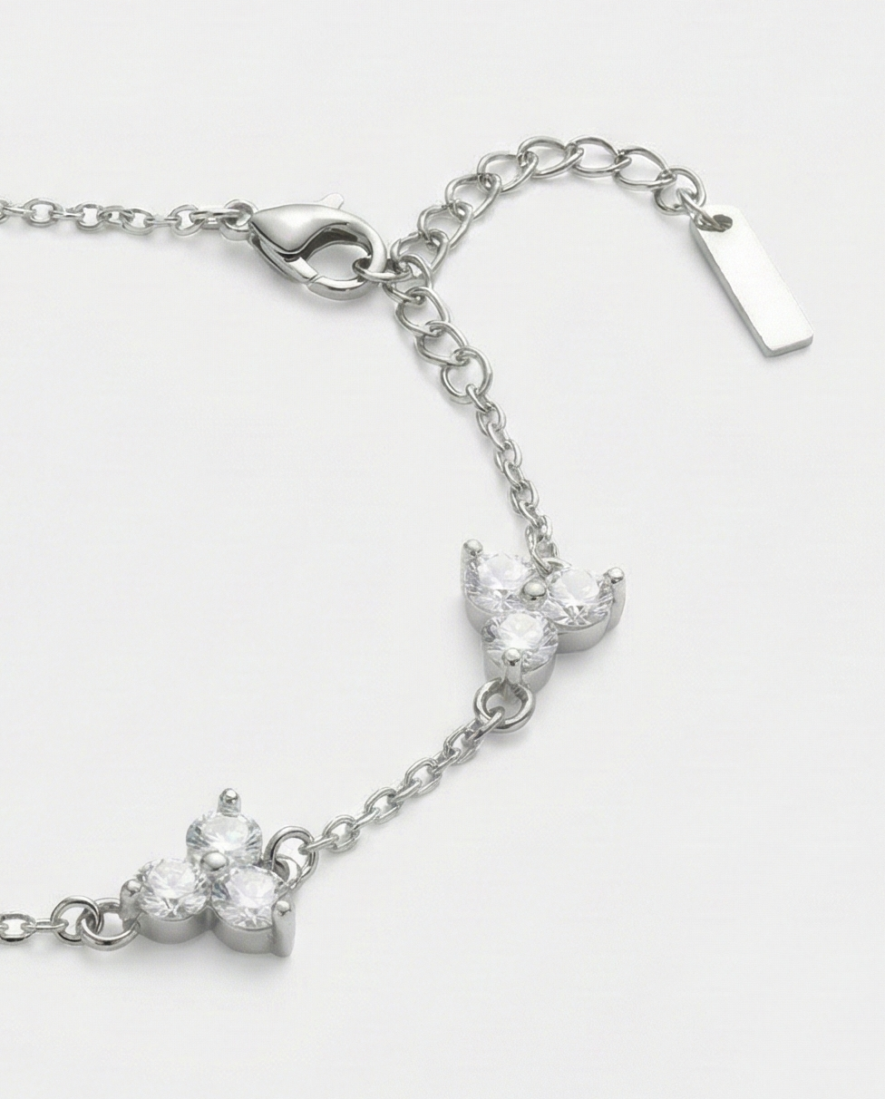 Clover Bracelet | White