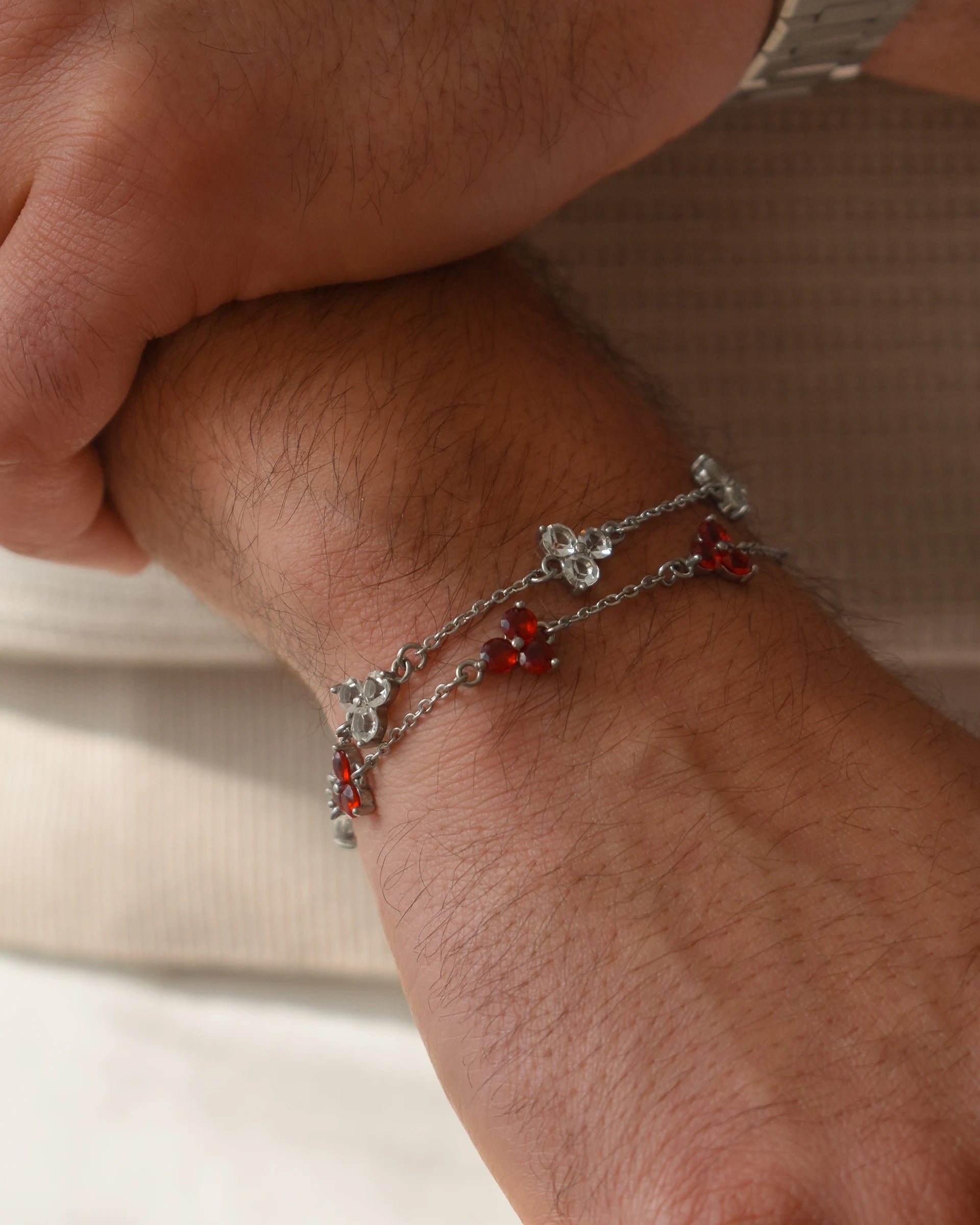 Clover Bracelet | Red