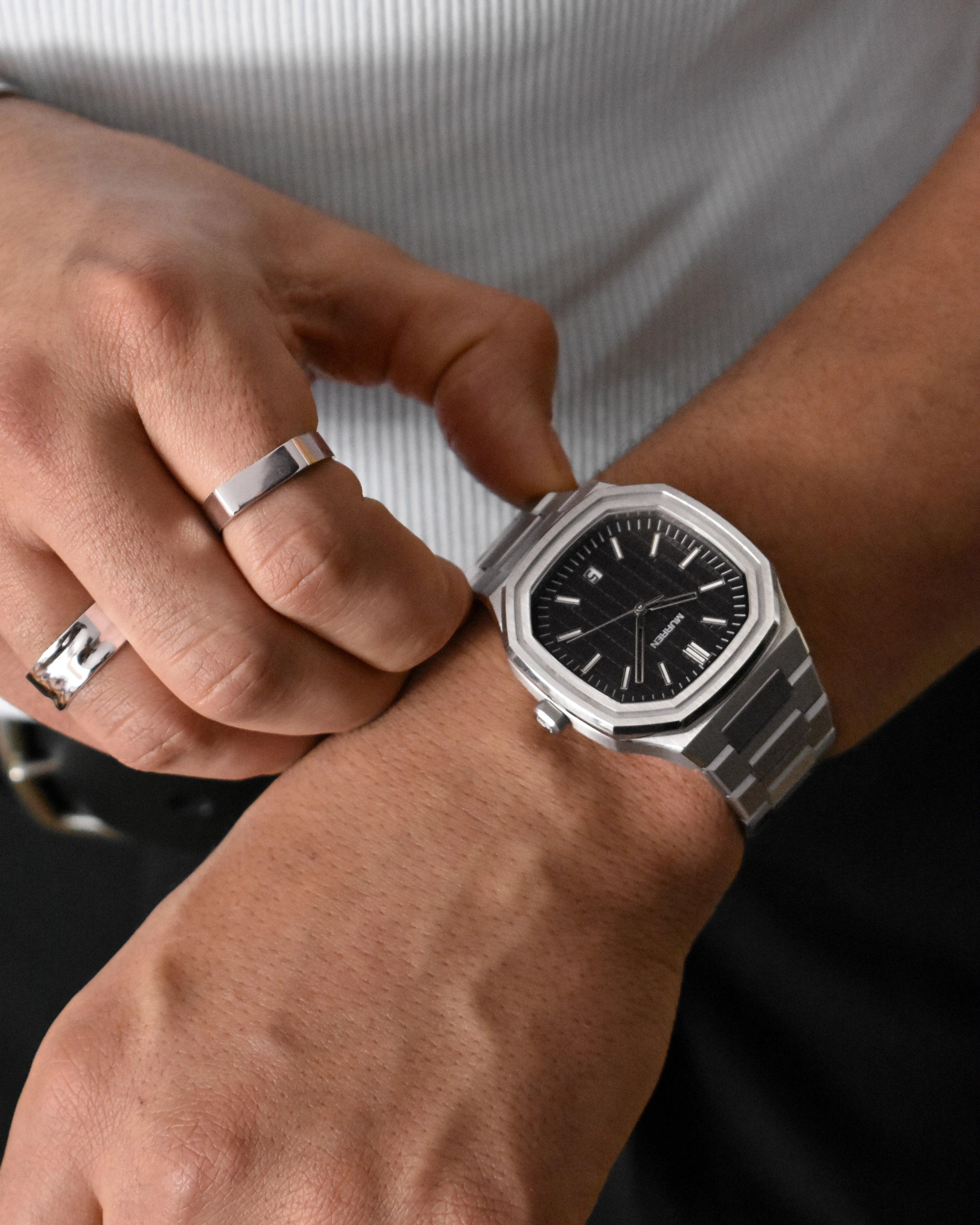 Laurent | Black
